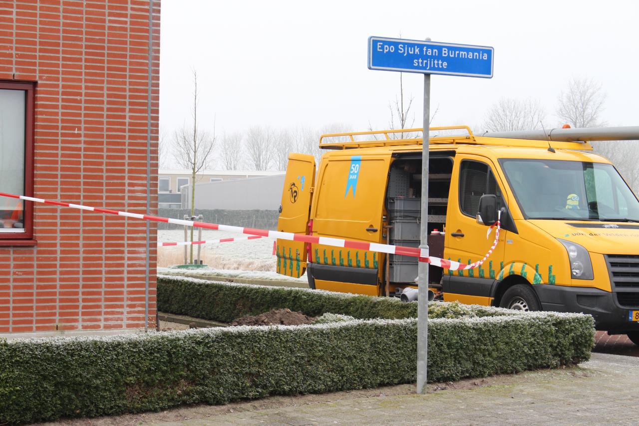 112-dokkum Gaslekkage bij woning na rioleringswerkzaamheden in Dokkum