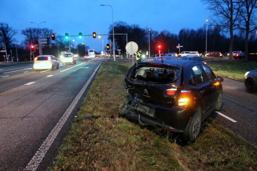 112-dokkum Ongeval zorgt voor lange file op Rijksstraatweg