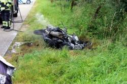 112-dokkum Motorfiets compleet verwoest door brand