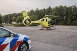 112-dokkum Poolse man ernstig gewond na val van dak; traumahelikopter ingezet