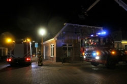 112-dokkum Brandweer ingeschakeld na vlammen uit schoorsteenpijp