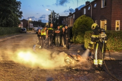 112-dokkum Scooter in brand aan Nije Hale in Damwâld 
